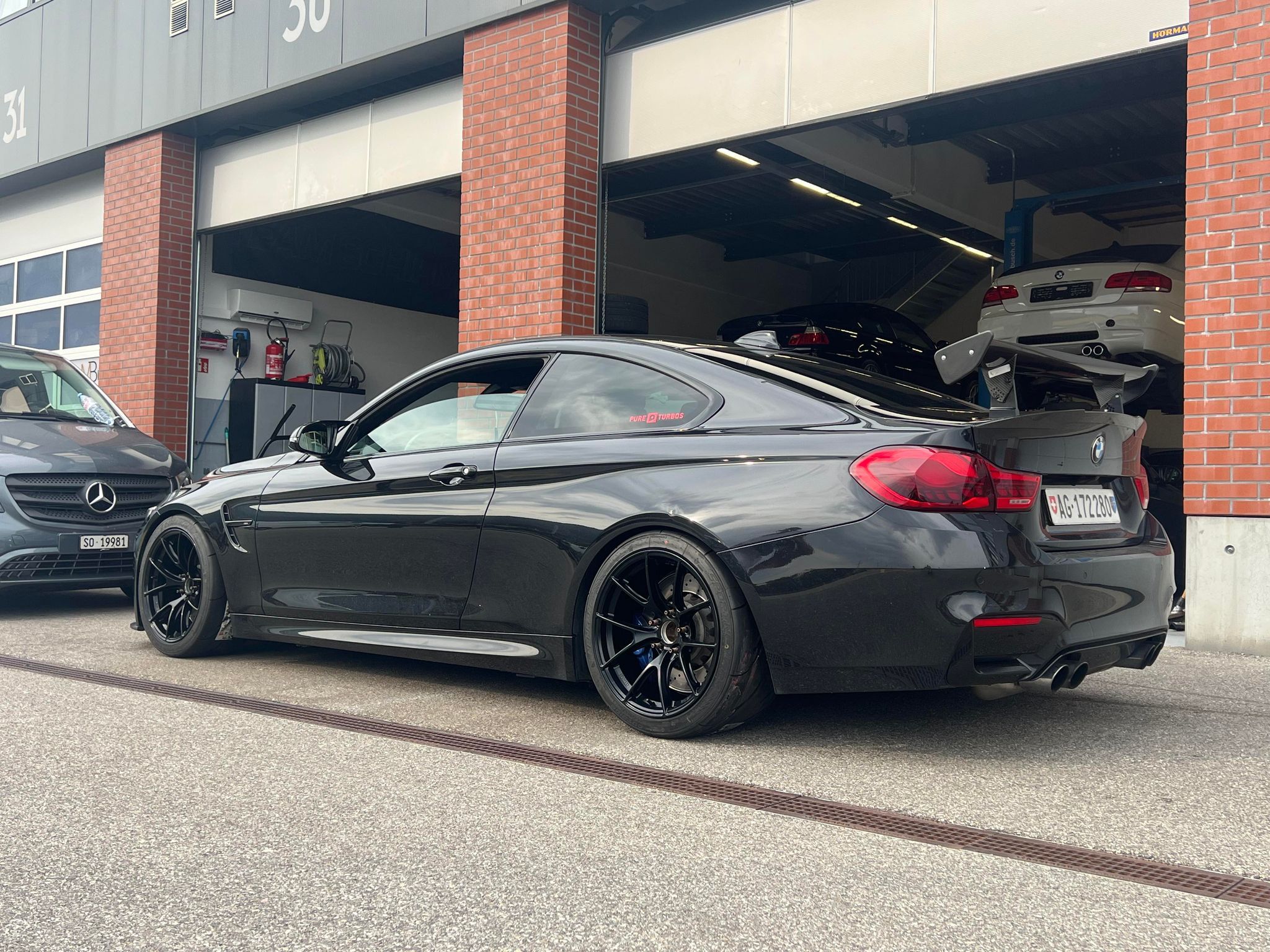 bmw f82