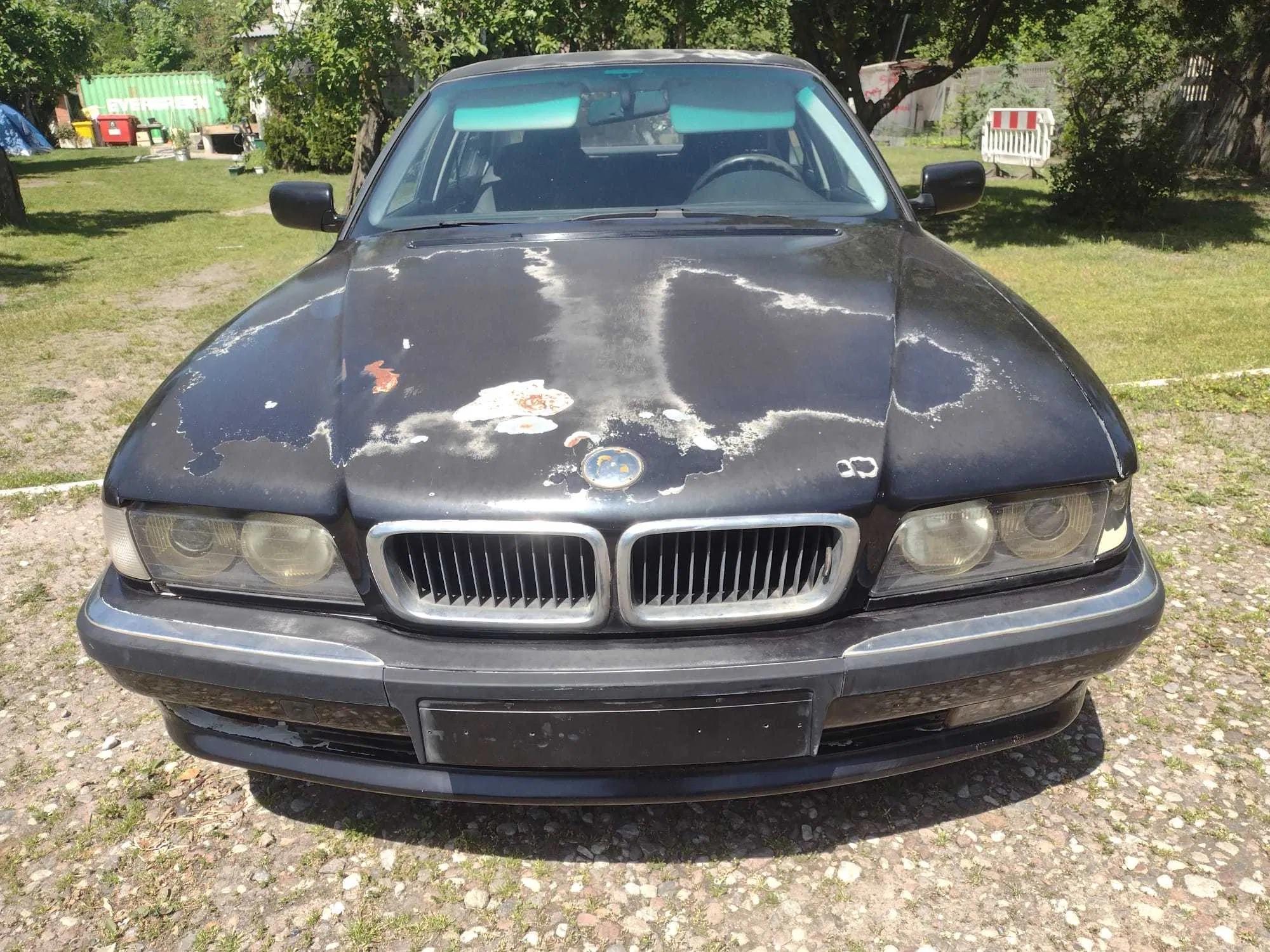 bmw 750i v12